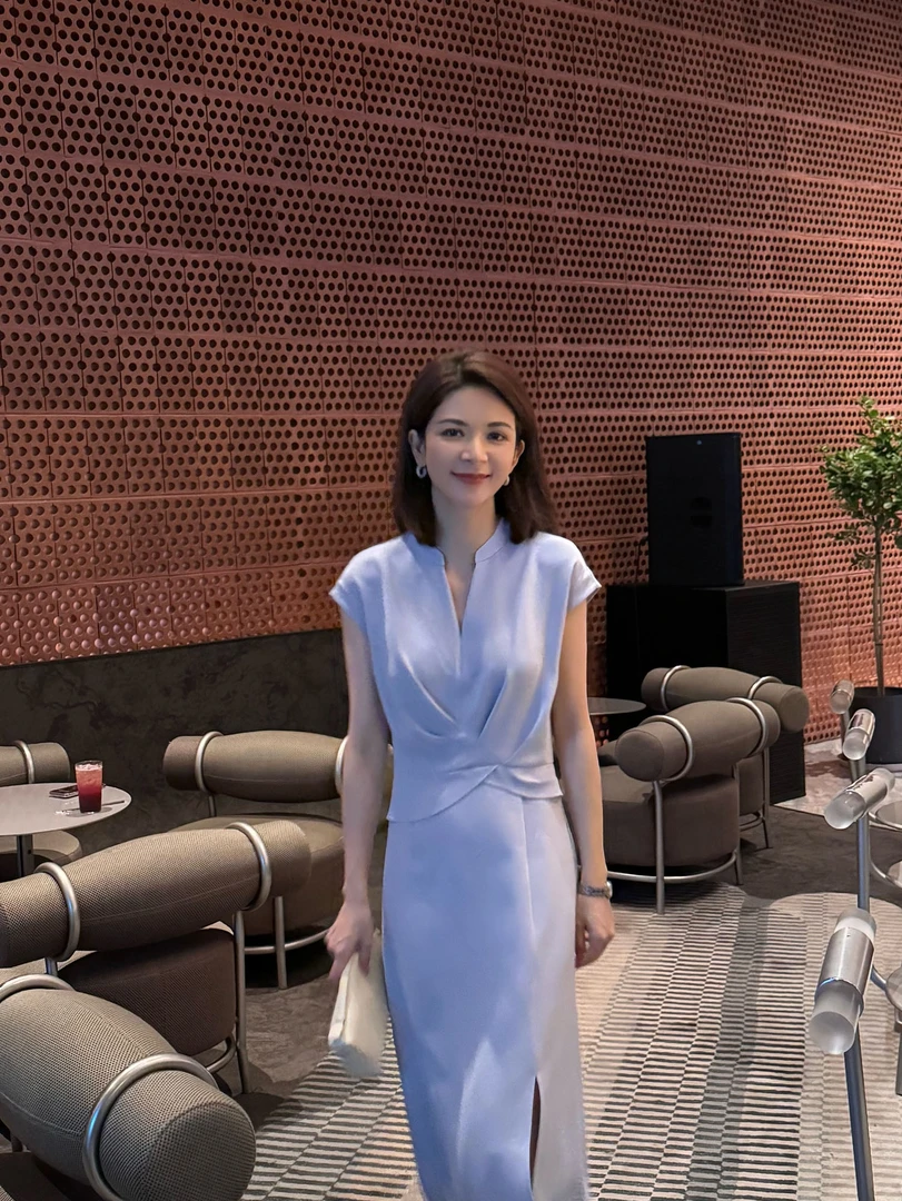 ANGELIAORIGINAL优雅极简 醋酸立领褶皱设计感气质显瘦连衣裙#525