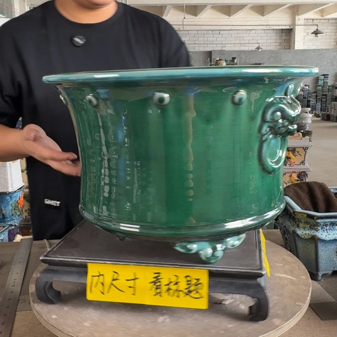 。一风堂石湾花盆 底部高温裂 内33*21