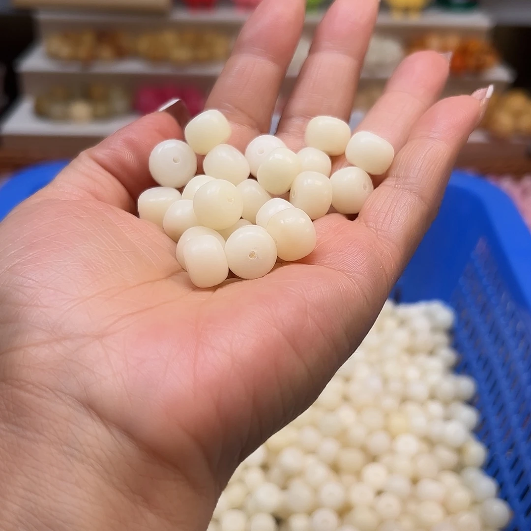 新***心手串菩提根/象牙果存12