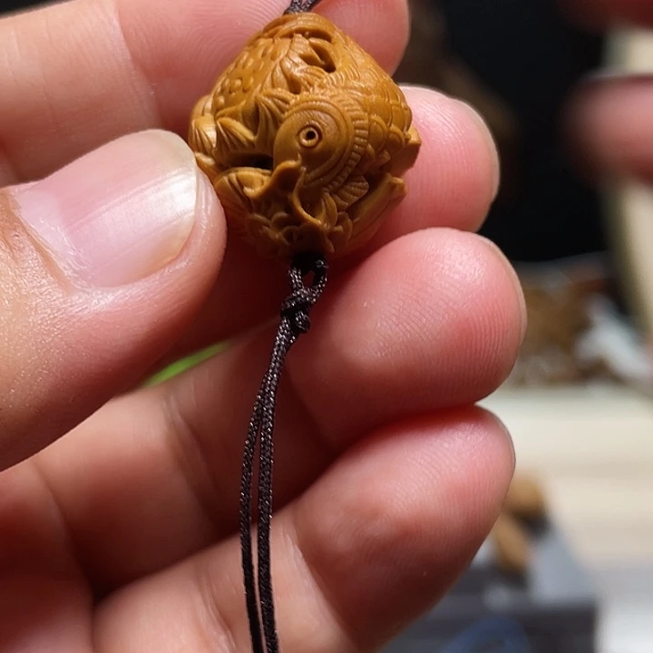 橄榄核吊坠橄榄核