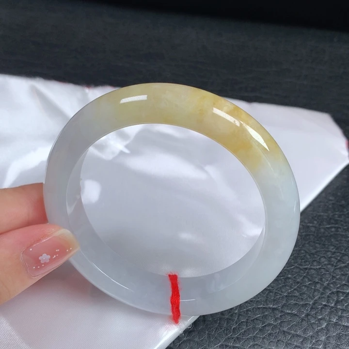 未镶嵌手镯翡翠。。