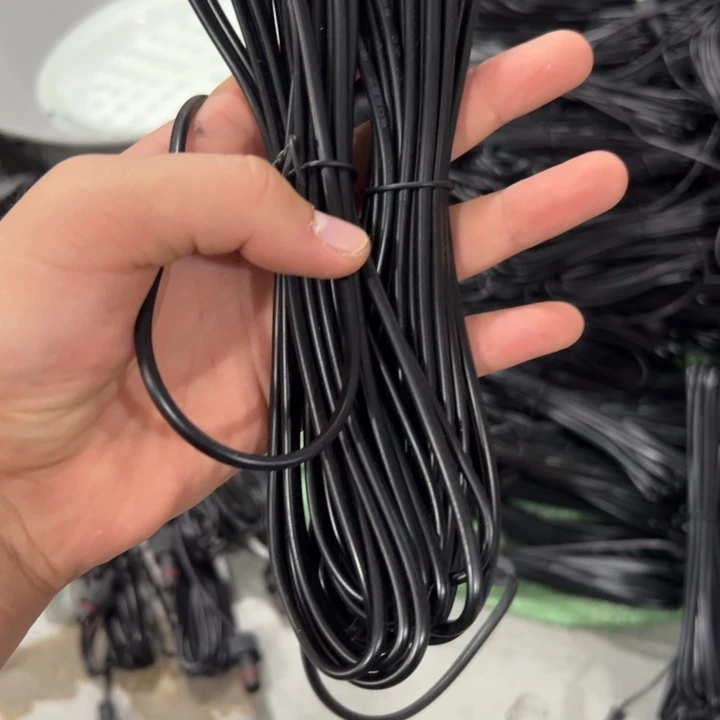 木太阳能延长线2根