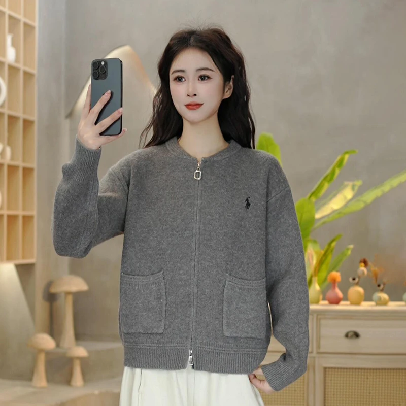 5107 冬季新款时尚百搭刺绣圆领长袖针织开衫毛衣休闲宽松上衣