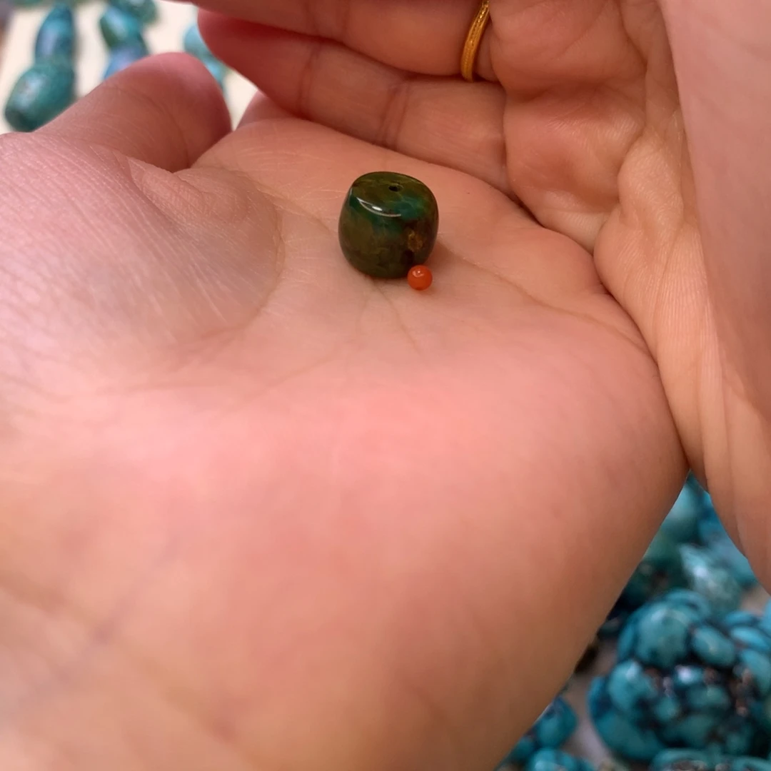 飞***天南红玛瑙未镶嵌珠宝奇石