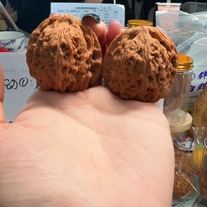 桃核吊坠南疆石40尺
