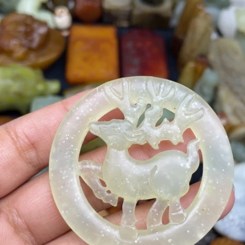 蛇纹石玉未镶嵌颈饰31