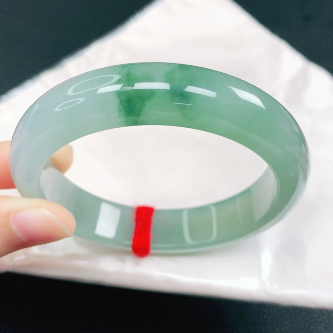 翡翠未镶嵌手镯55圈