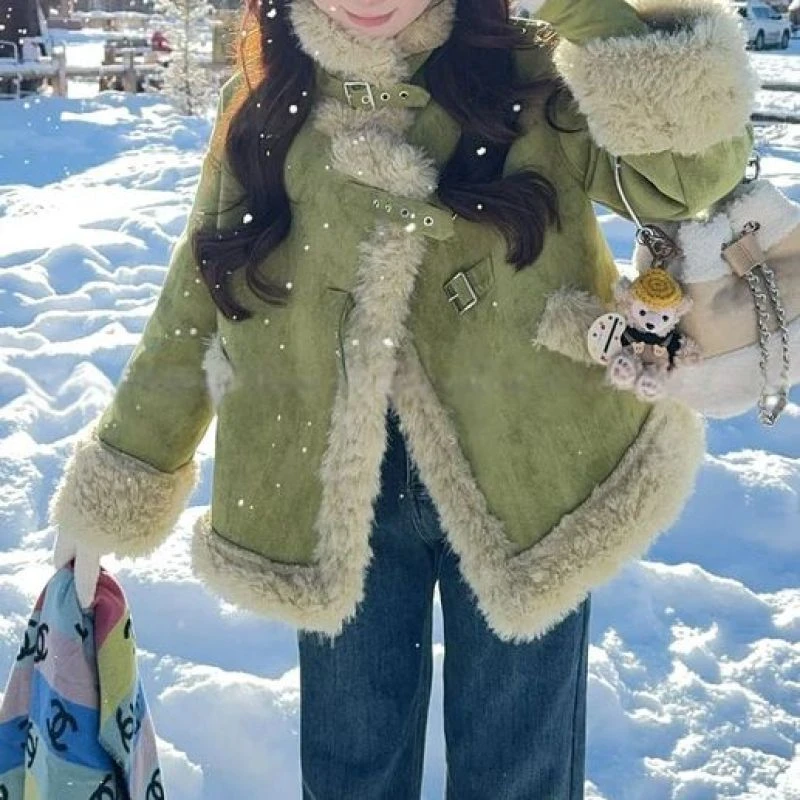 复古甜妹保暖显白不臃肿时髦冬季毛绒棉服女款街拍出片甜妹风适配