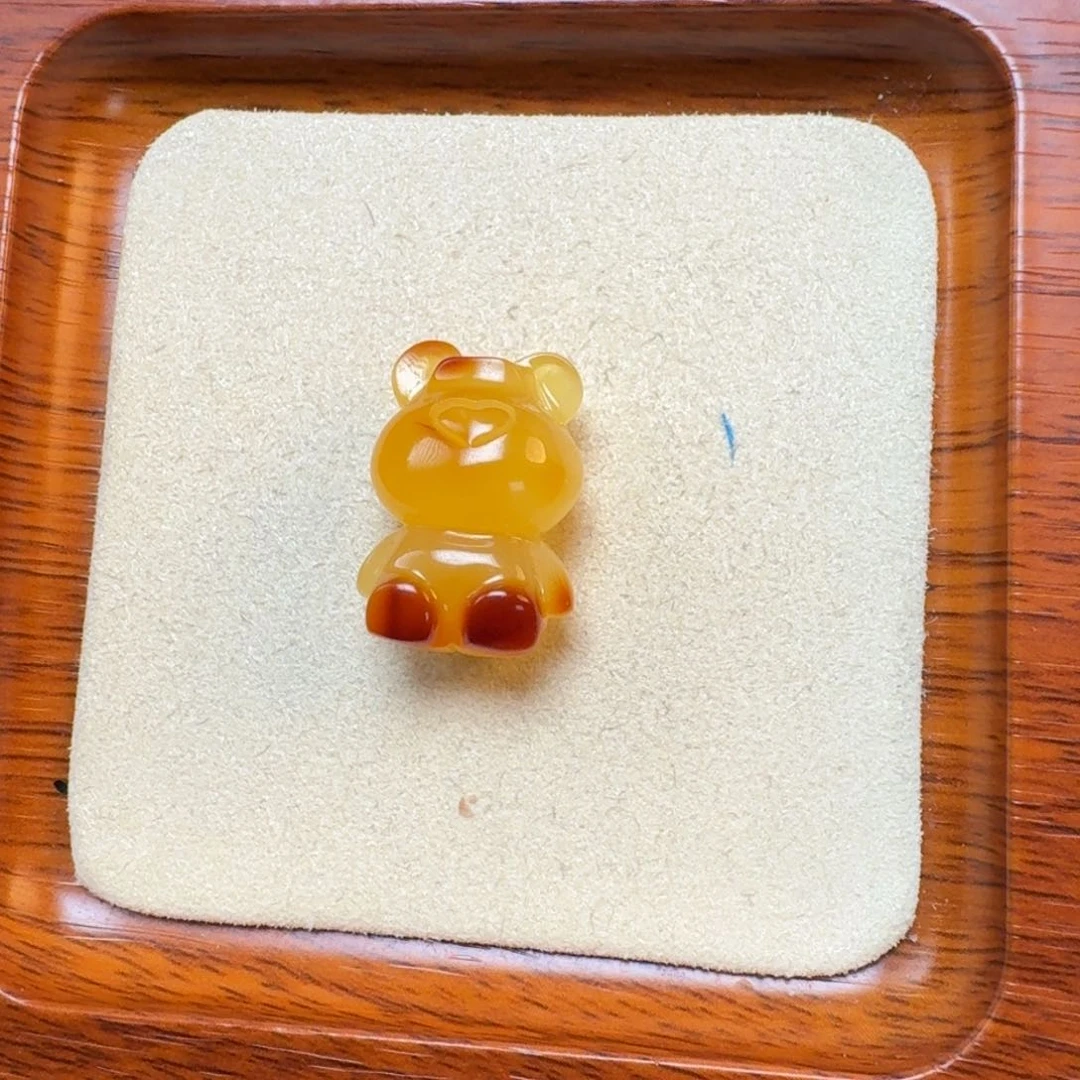 琥珀裸石未镶嵌琥珀