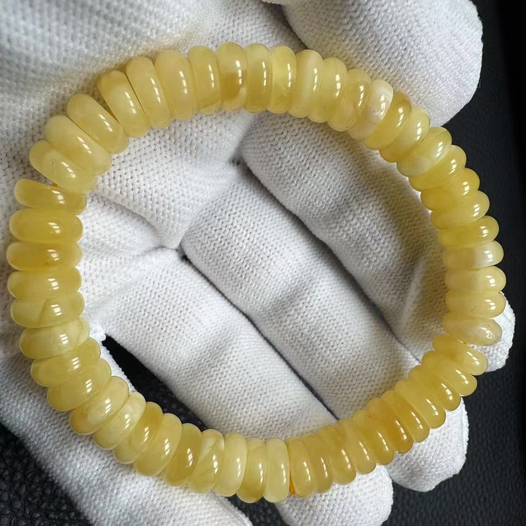 尺寸9.3mm左右蜜蜡药片单圈一条《小鱼文玩》966号