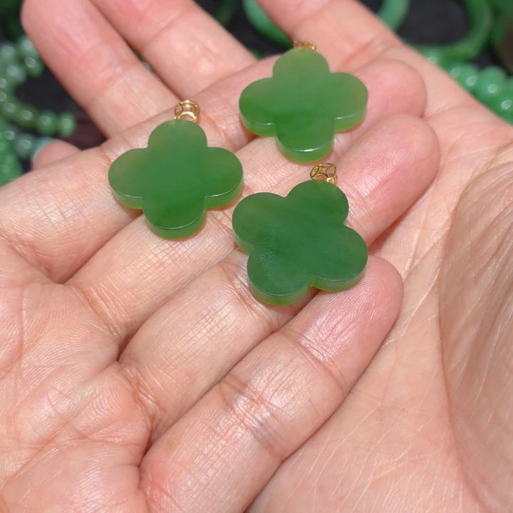 和田玉（碧玉）18K金镶嵌颈饰多样发发一件