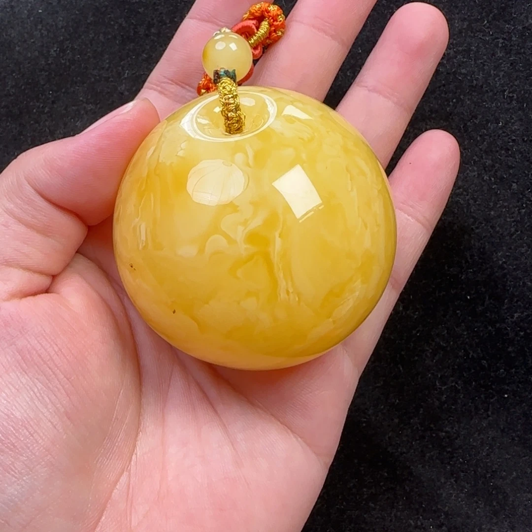 蜜蜡未镶嵌珠宝奇石