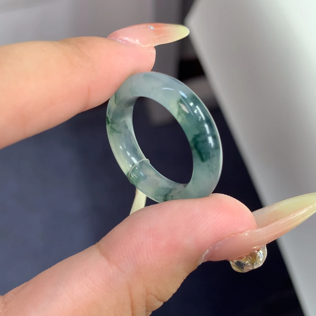 翡翠未镶嵌戒指18号