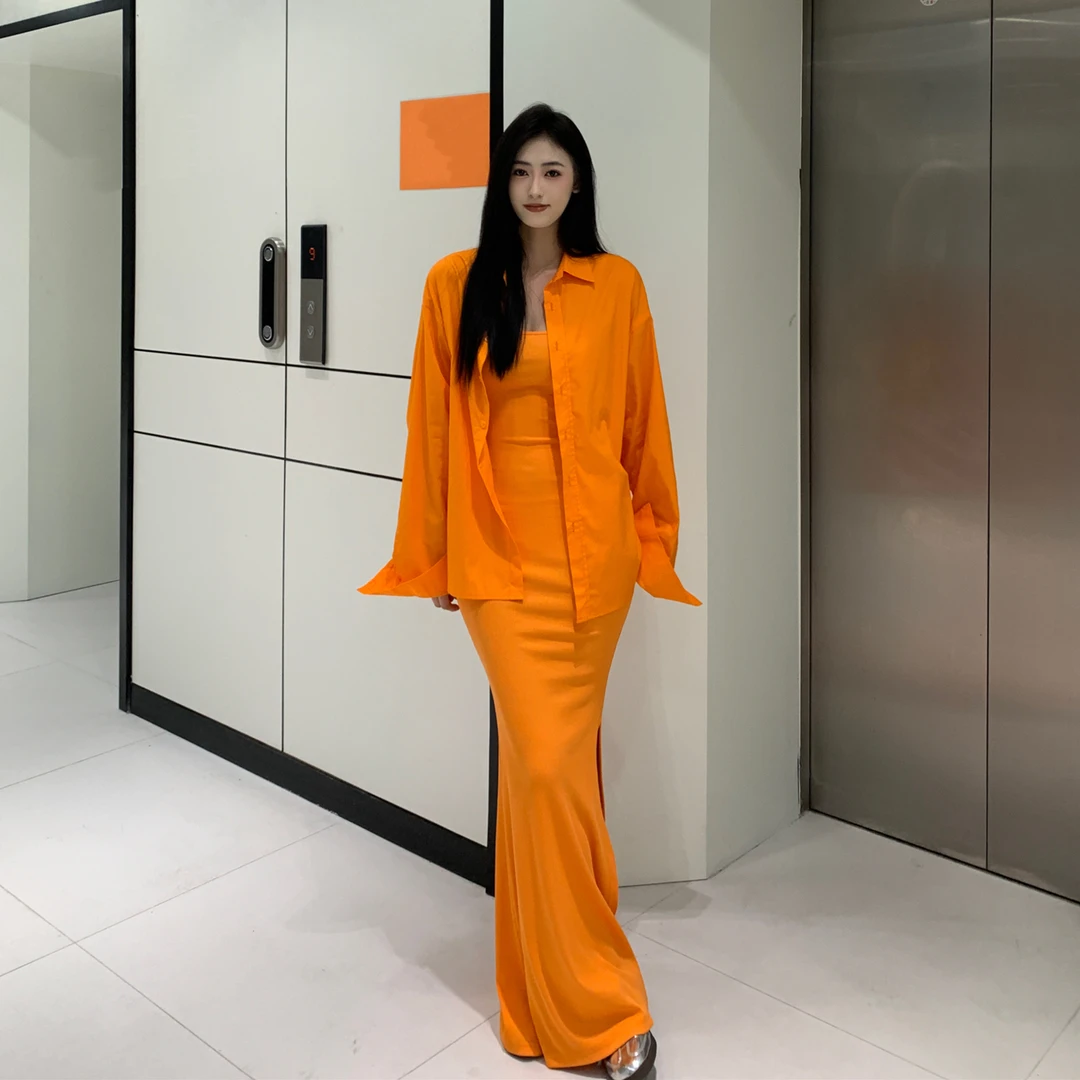 夏季新款落日橙时尚衬衫吊带裙休闲套装女高级感设计连衣裙两件套