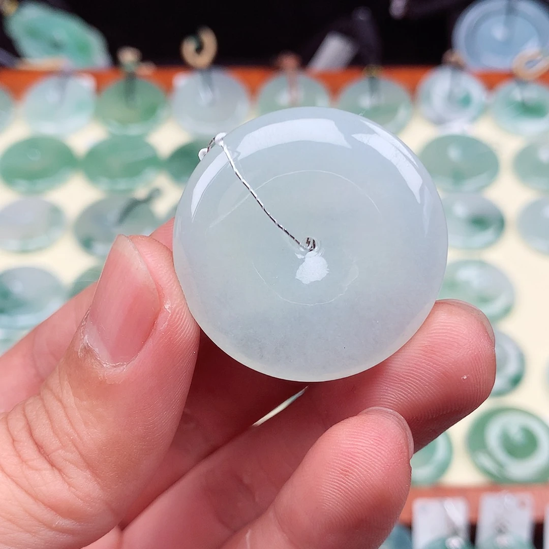 翡翠未镶嵌颈饰34.4-6.1mm