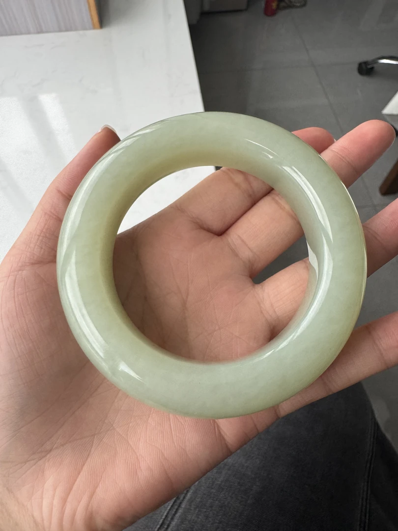 和田玉轮胎手镯60.5口48小时鉴赏期