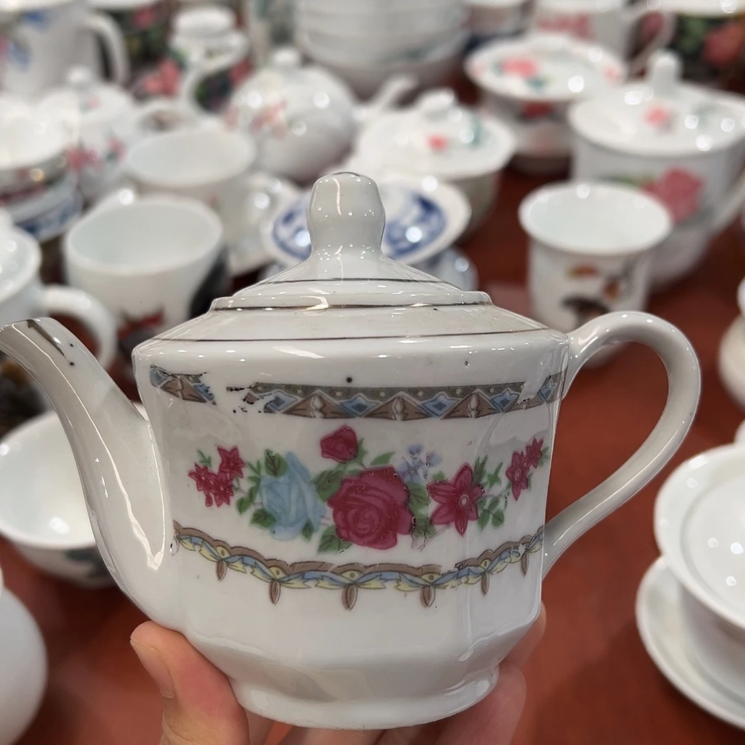 醴陵瓷直播供货基地茶壶釉上微瑕