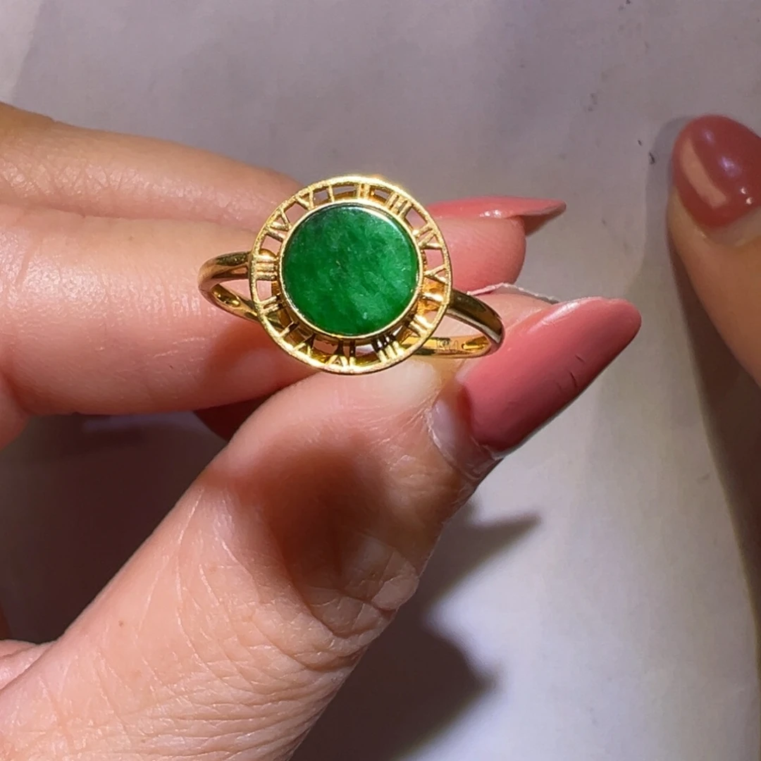 翡翠颈饰18K金镶嵌戒指