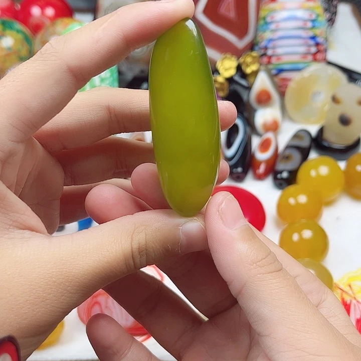 玛瑙/玉髓未镶嵌珠宝奇石