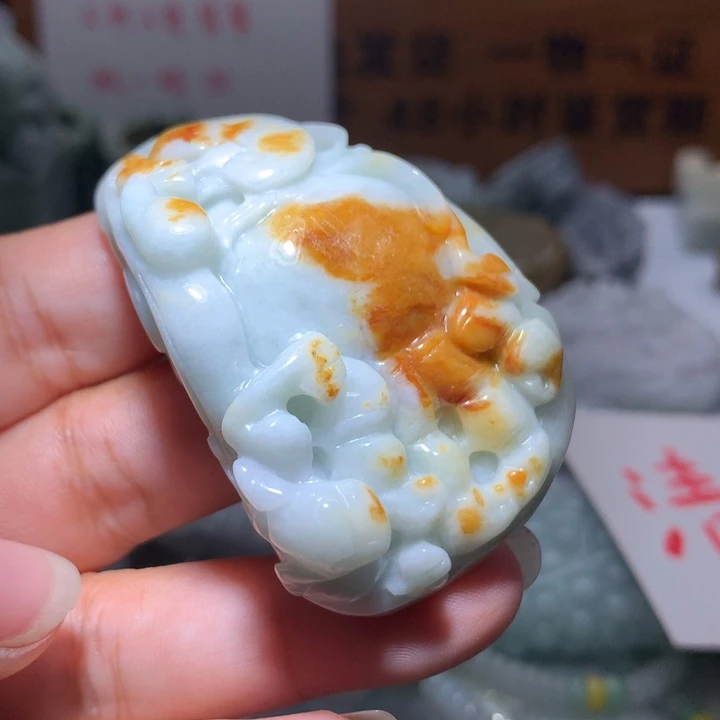翡翠未镶嵌颈饰保真天然A货翡翠