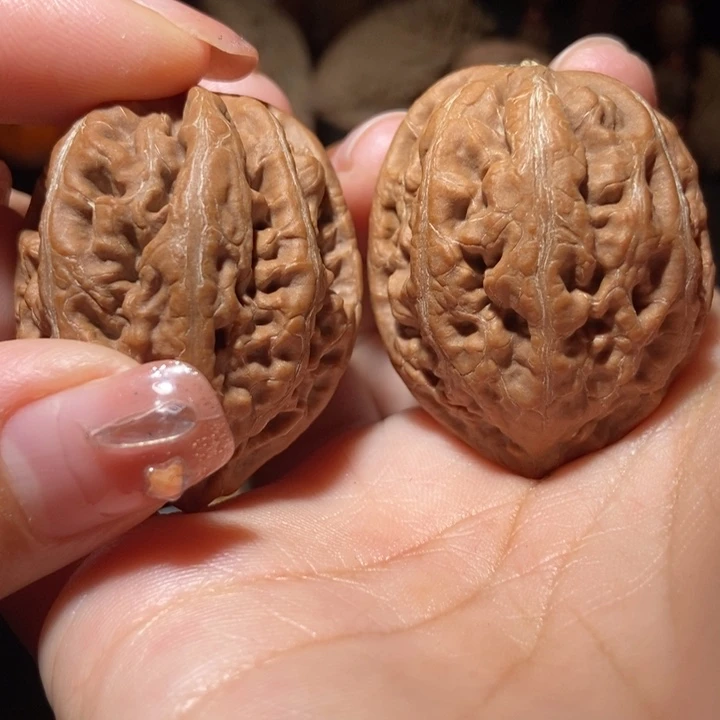 把件文玩核桃东北楸子小雪8