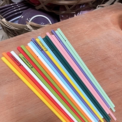 微瑕，不能明火，kc筷子，10双不同色kc