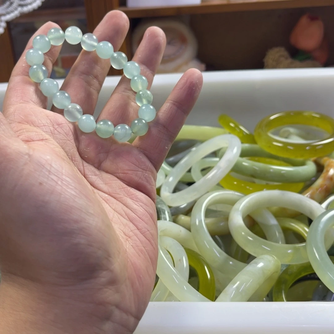 蛇纹石玉未镶嵌手镯274