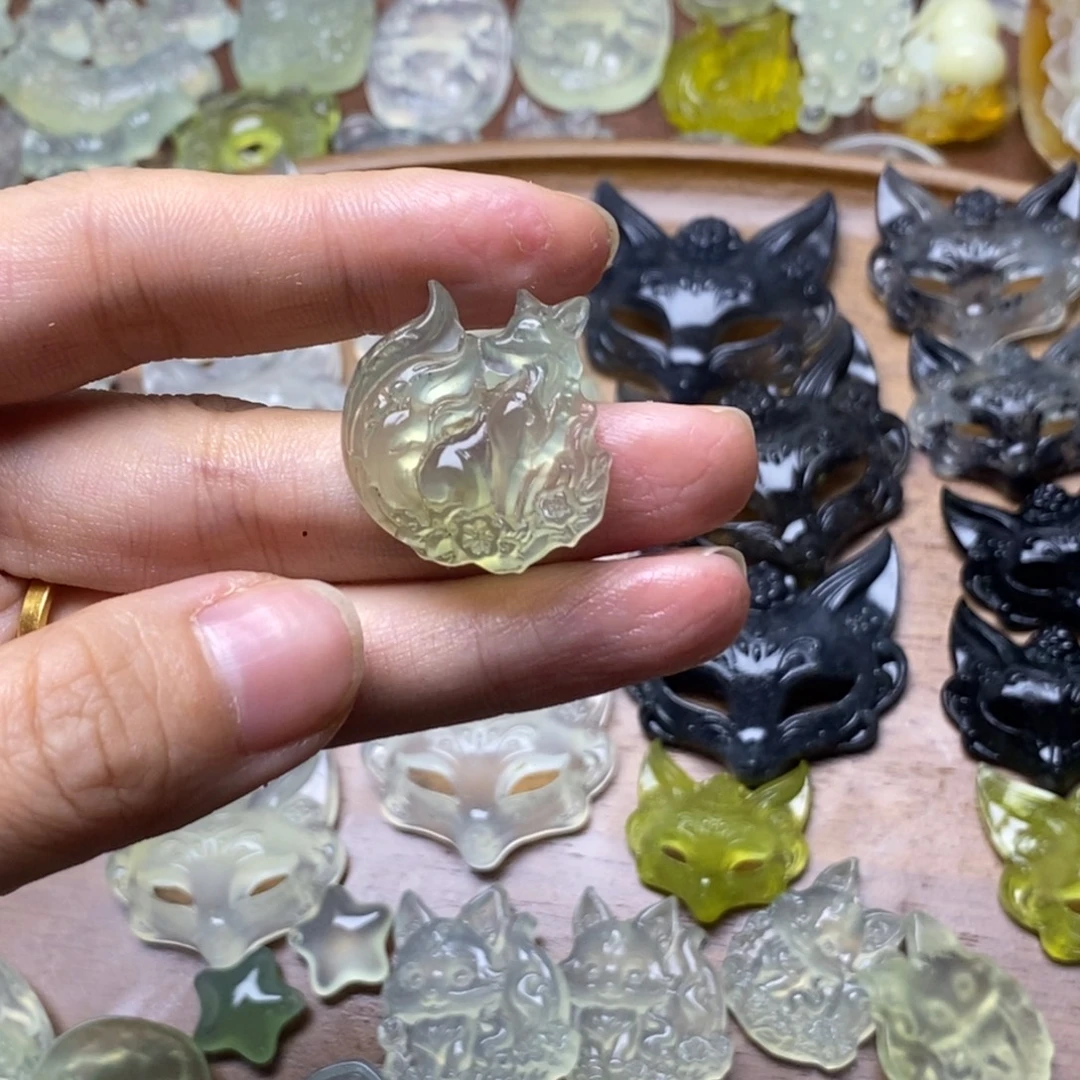 蛇纹石玉合金项链