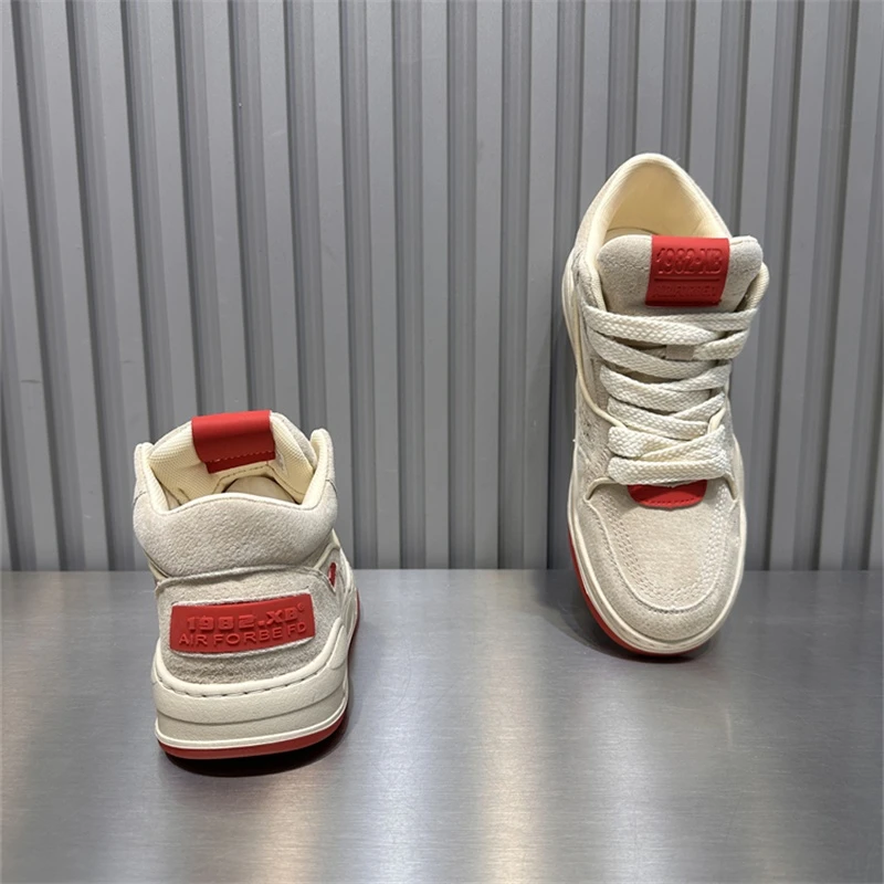 潮品男鞋2025春秋季低帮软底板鞋舒适百搭休闲鞋潮流时尚运动鞋男