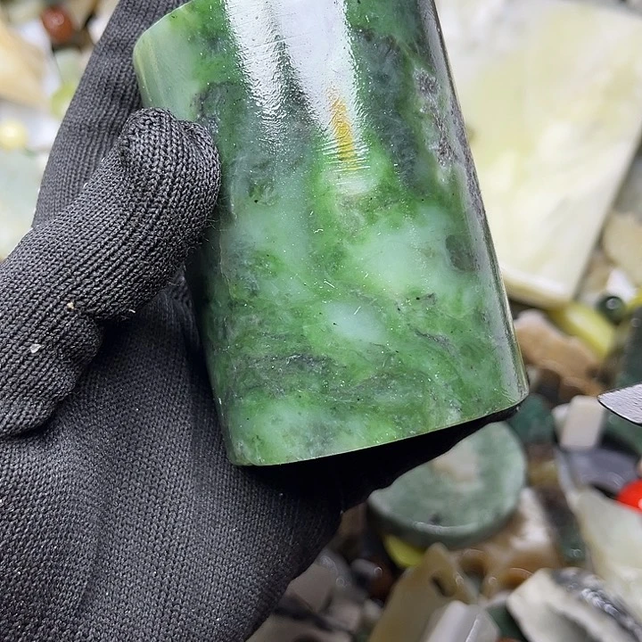 未镶嵌和田玉珠宝奇石