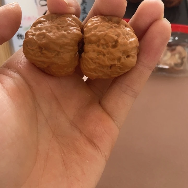 文玩核桃蛤蟆头34尺