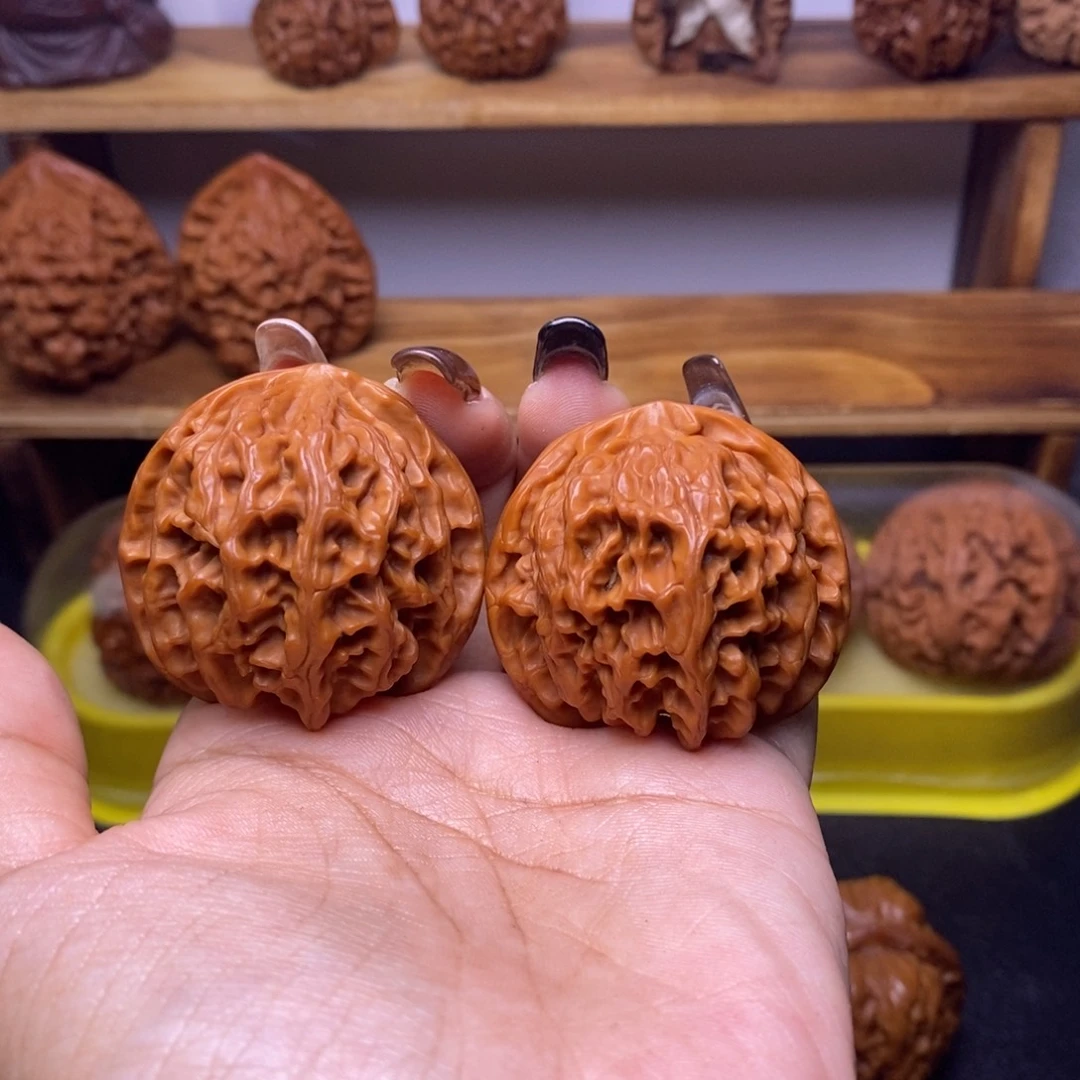 ****࿐文玩核桃吊坠苹果园福利