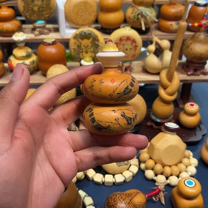 墨客大虾葫芦葫芦