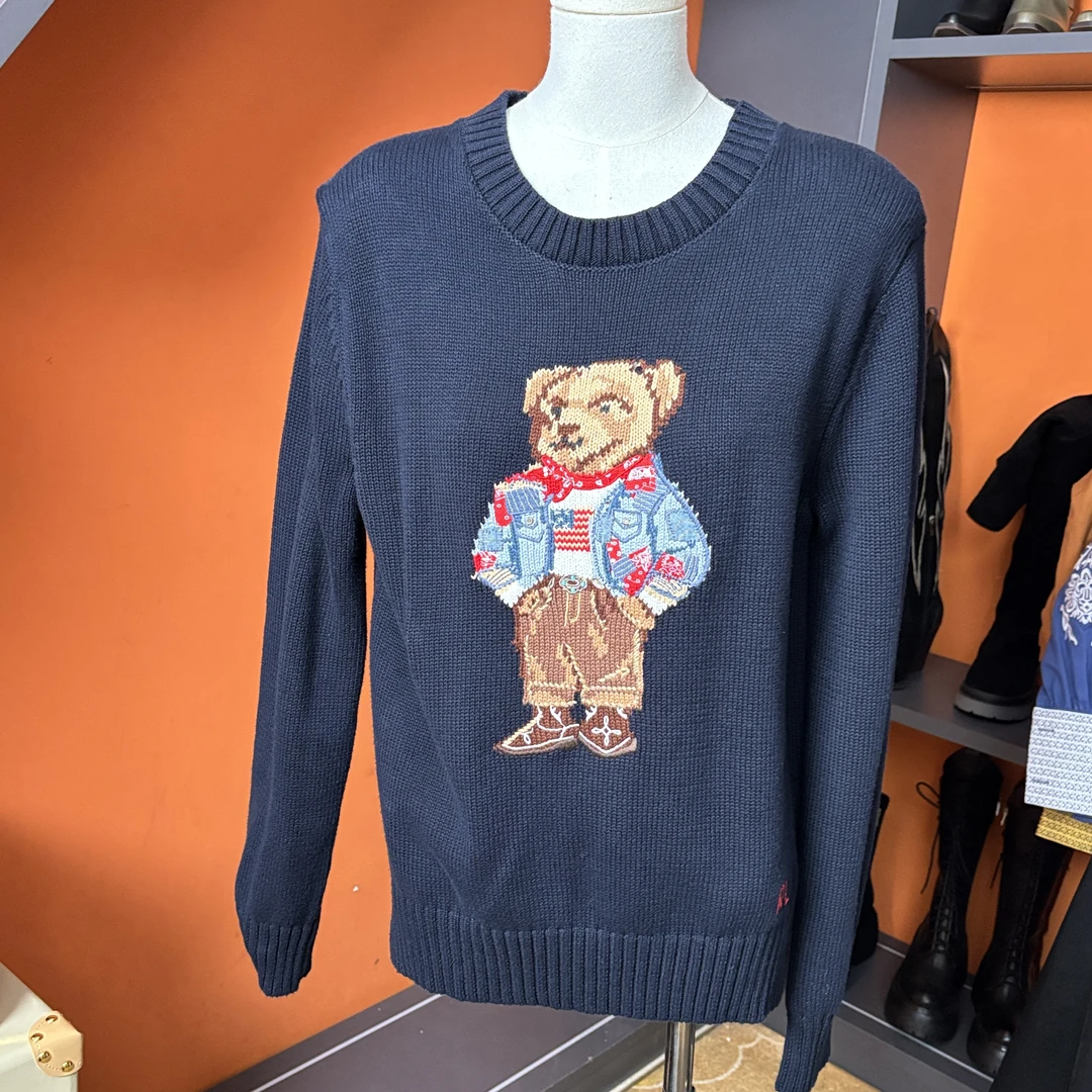 拍照过的小熊蓝黑色毛衣YF69