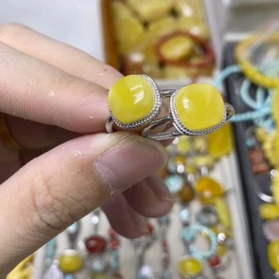 银S925镶嵌蜜蜡裸石多样性发货其一