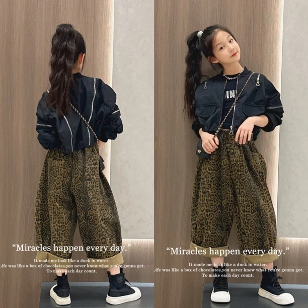女童黑色工装短外套春秋2025新款高级感休闲百搭豹纹裤洋气打底衫
