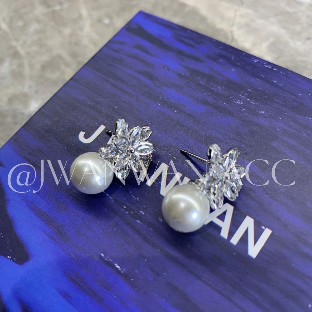 铜合金锆石耳饰 温柔风雪花闪钻海珠百搭耳钉 01ED2696AN