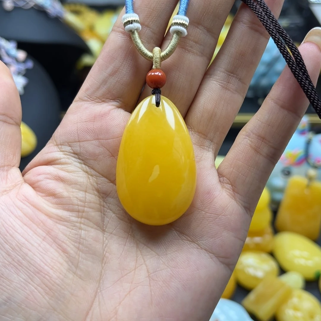 未镶嵌蜜蜡珠宝奇石