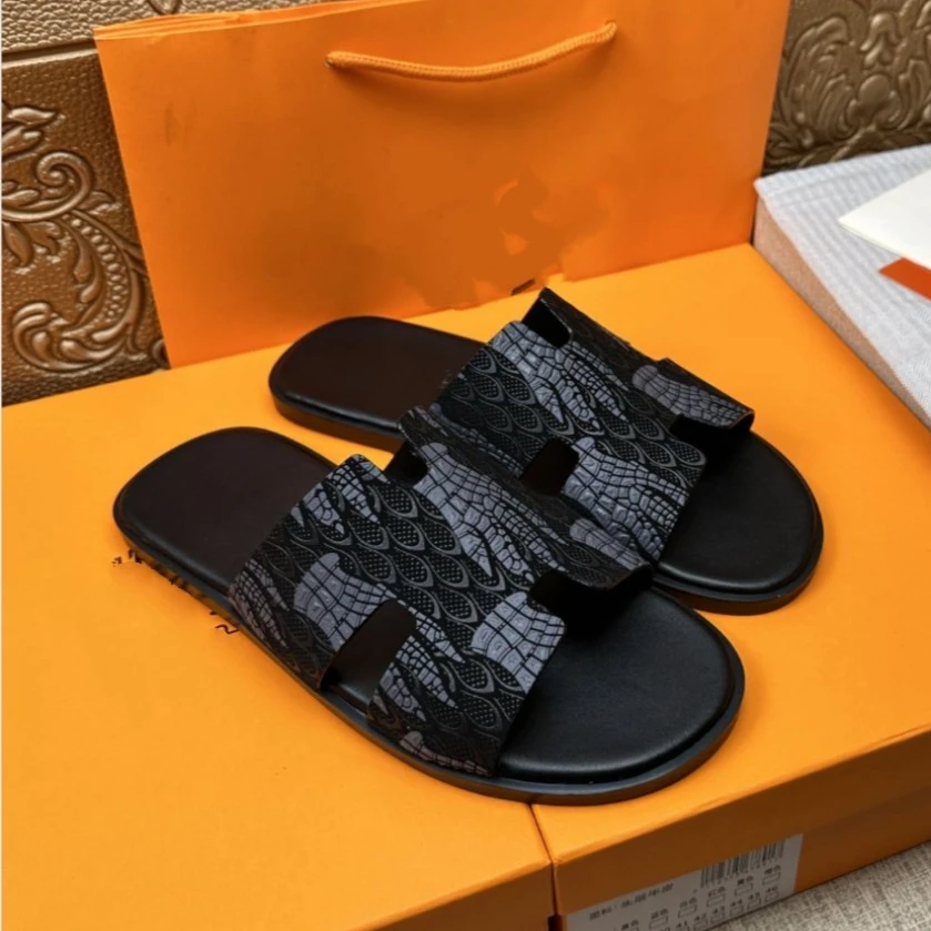 紬祗夏季新款高级真皮男拖欧洲站2023年夏季外穿防滑按摩男士凉拖