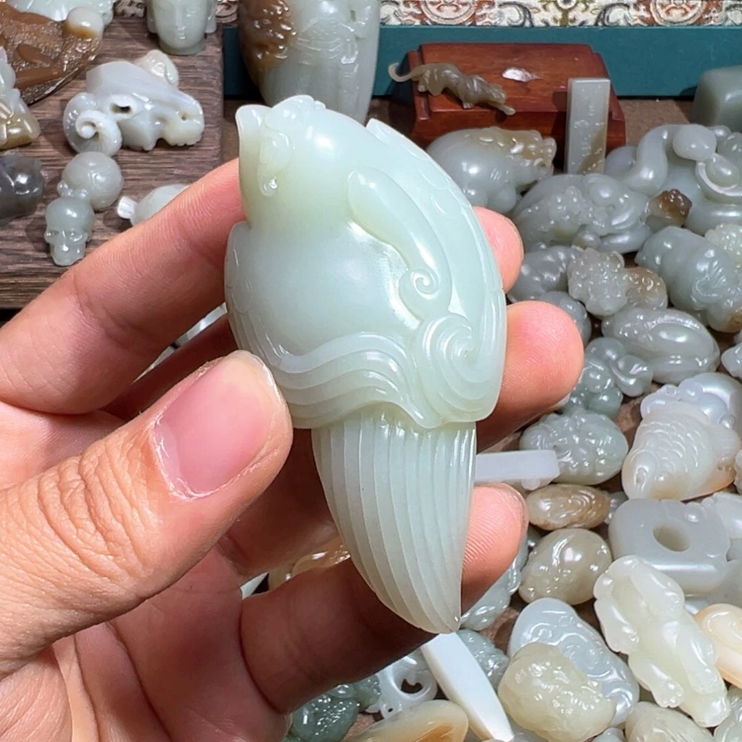 颈饰未镶嵌和田玉L***y