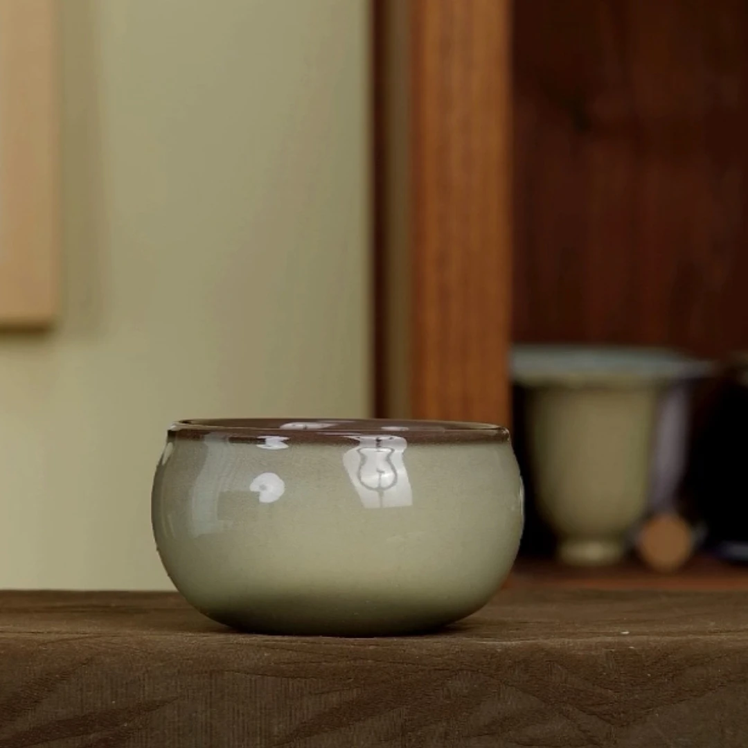 大口径钵杯咖色陈卫武龙泉青瓷手工茶杯龙泉陶瓷主人杯宽口品茗杯