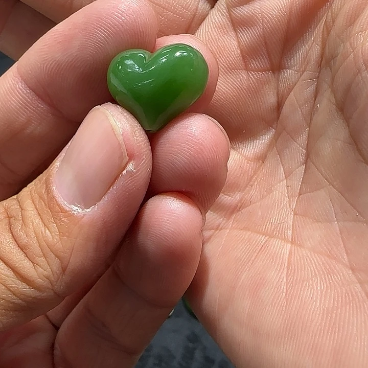 和田玉（碧玉）未镶嵌颈饰俄罗斯碧玉