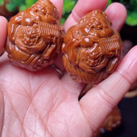 【闪购商品】手串/手链橄榄核35左右龙财手球