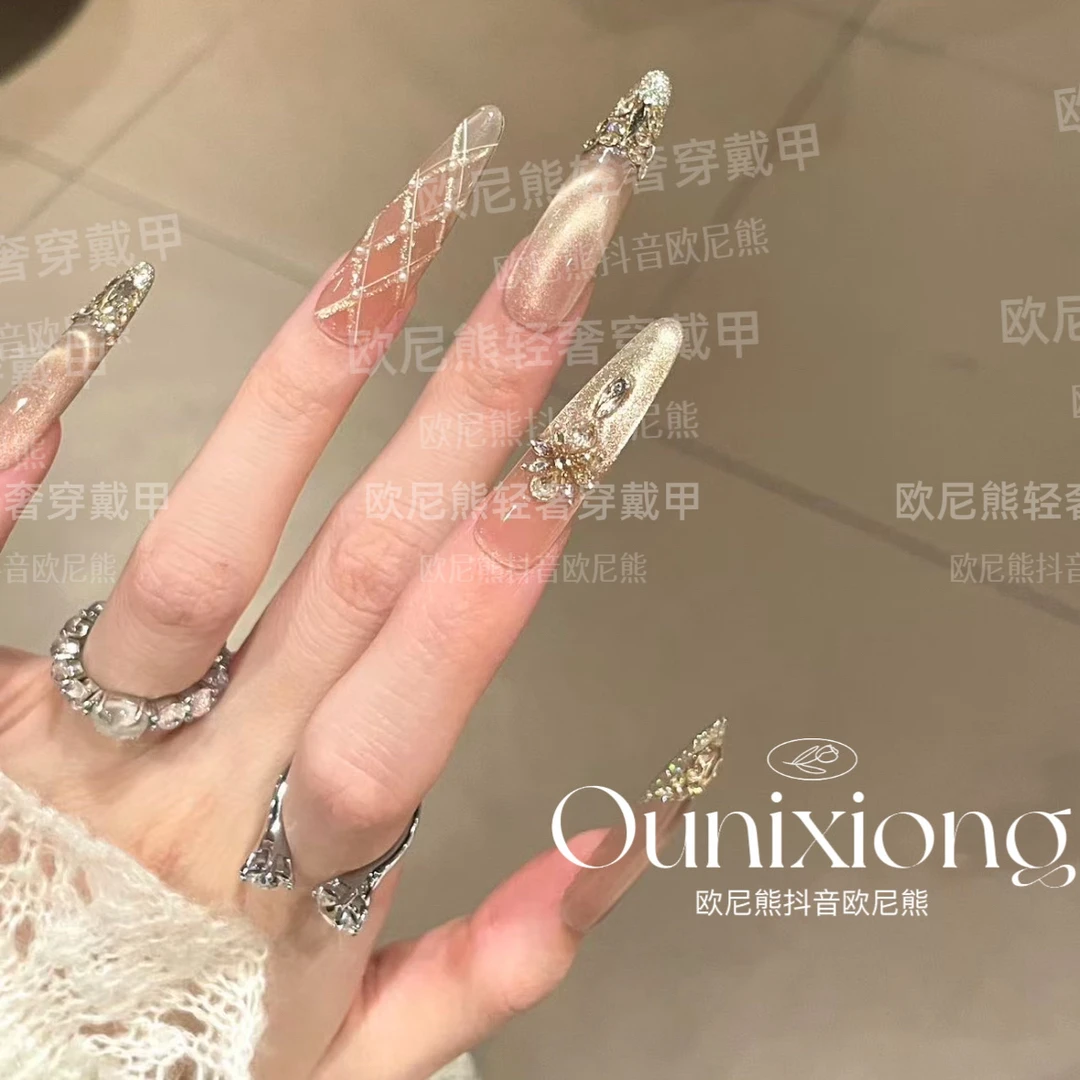 纯手工穿戴甲猫眼爆闪格纹小香精致显白拆卸高级感美甲原创设计师