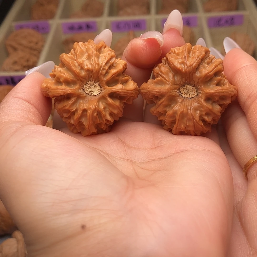 平****把件文玩核桃龙门涧