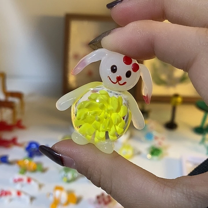琉璃手工艺品扎花兔子