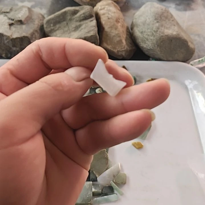 翡翠未镶嵌挂件翡翠边角  需要加工可备注