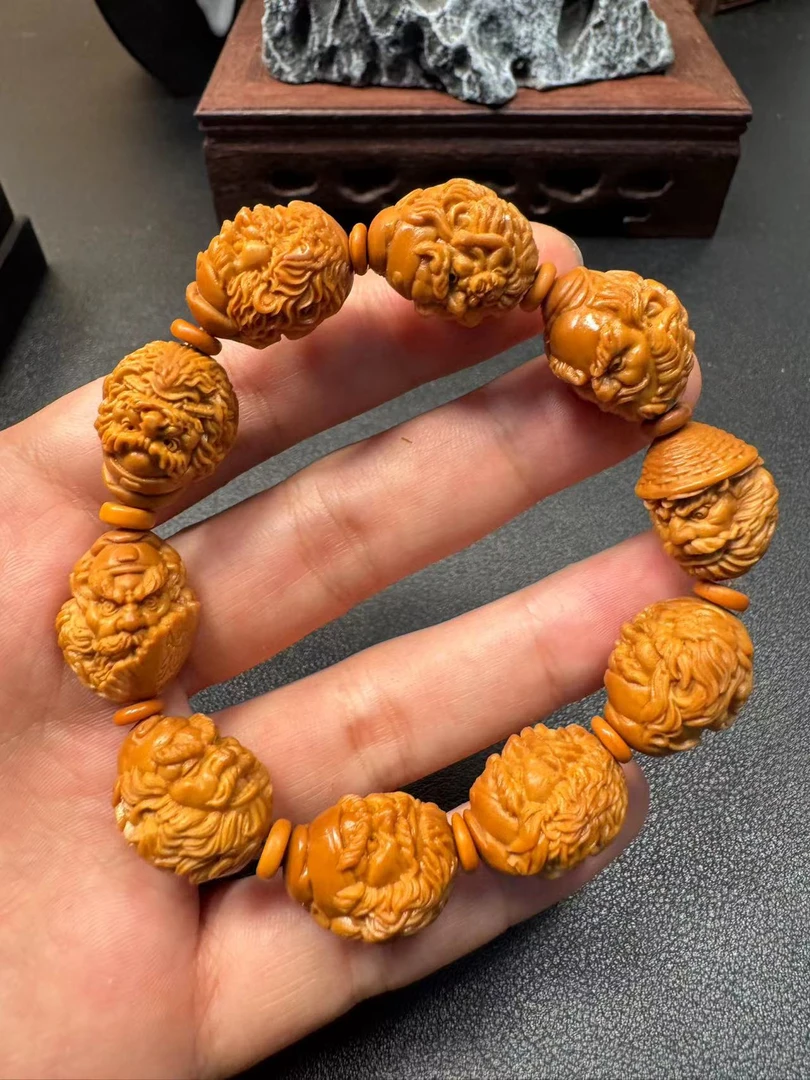 意梵轩  钟馗赐福精品橄榄核雕手串