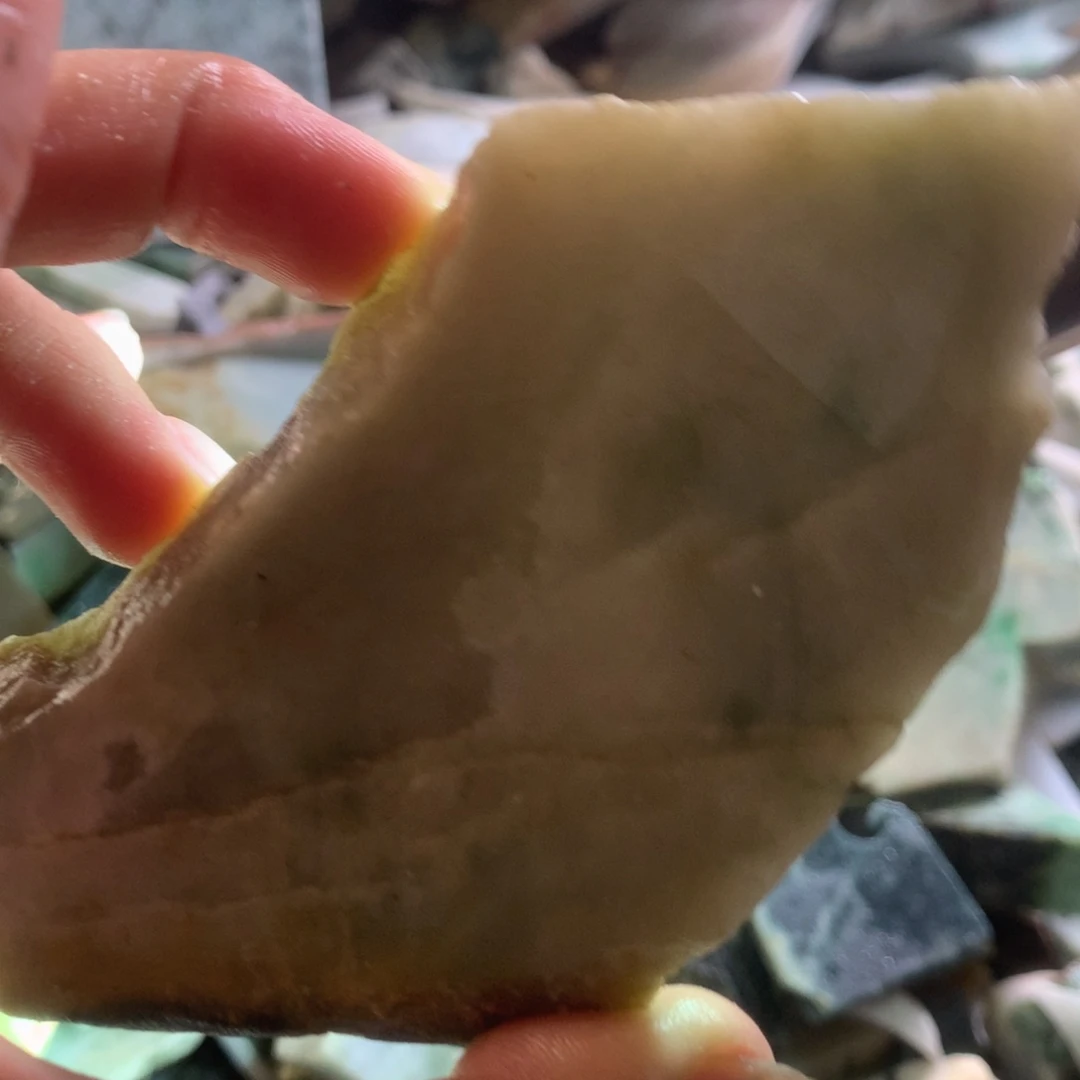 翡翠颈饰未镶嵌缅甸翡翠