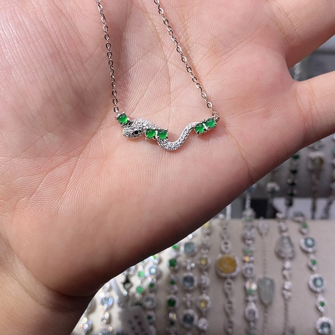 翡翠银S925镶嵌颈饰